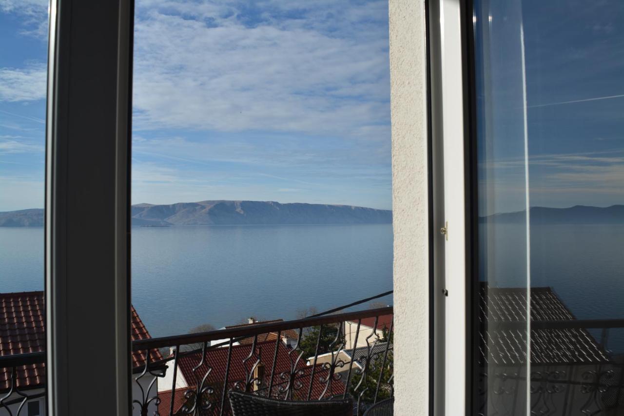 Apartments & Room Madi Senj  Buitenkant foto